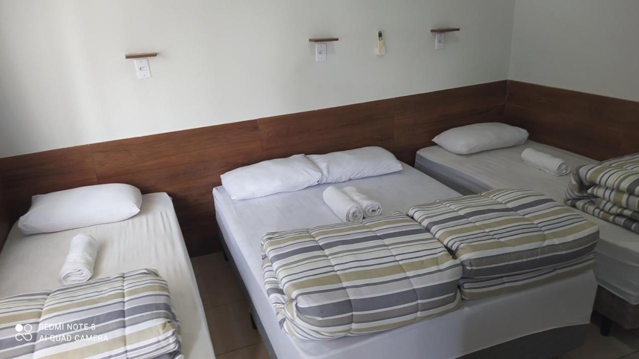 Pousada Quarto Familiar Com Ar,Frigobar,Wi Fi, Garagem Aparecida  Exterior foto